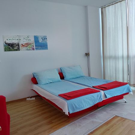 802, Spacy Apm With Sea View. Primorsko Exteriör bild