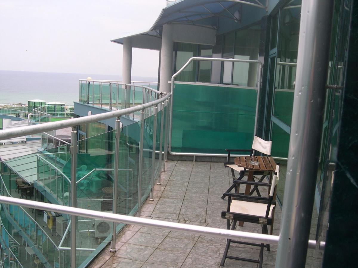 802, Spacy Apm With Sea View. Primorsko Exteriör bild